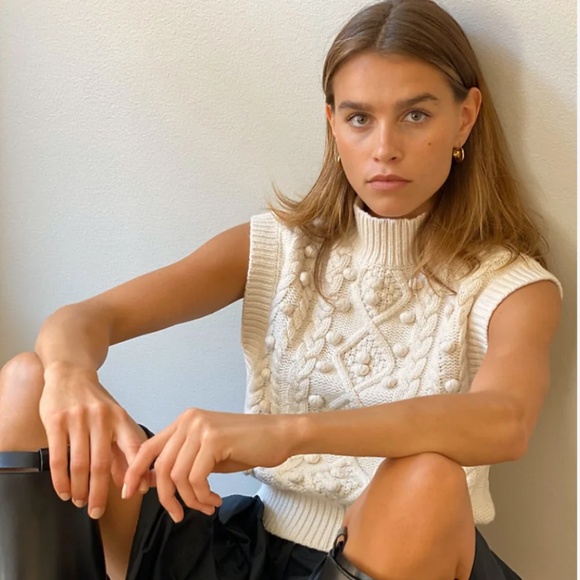 Aritzia Wilfred⎜ALPS SWEATER⎜WHITE RABBIT - Picture 1 of 15